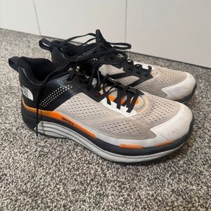 The North Face VECTIV Enduris Trail Running Shoes Womens 8 Black White Orange